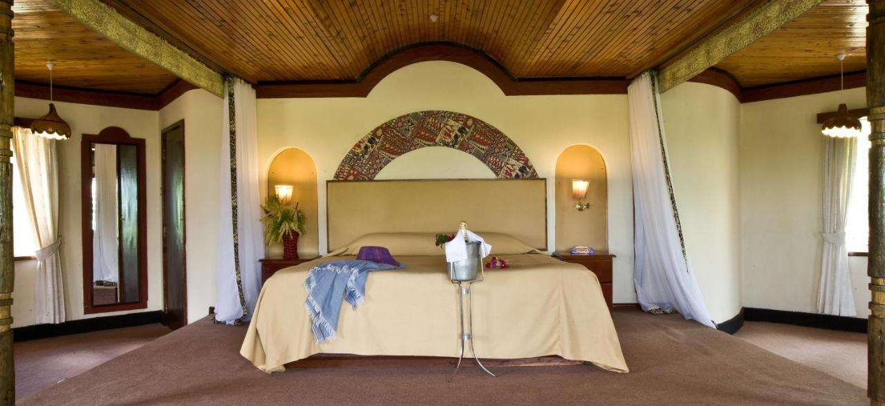 Masai Mara Sopa Lodge Ololaimutiek Экстерьер фото